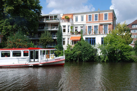 Saselbek schippert über Kanal