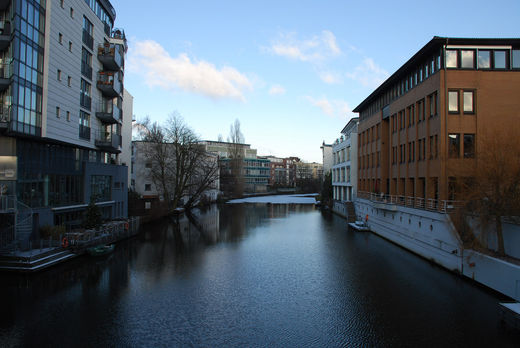 Hofweg Kanal Blick auf Brohuser