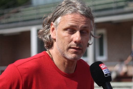 Trainingsauftakt HSV Handball, Trainer Christian Gaudin