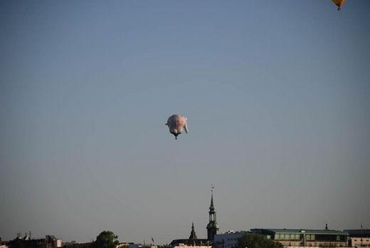 Der Ottifant Heißluftbalon über Hamburg
