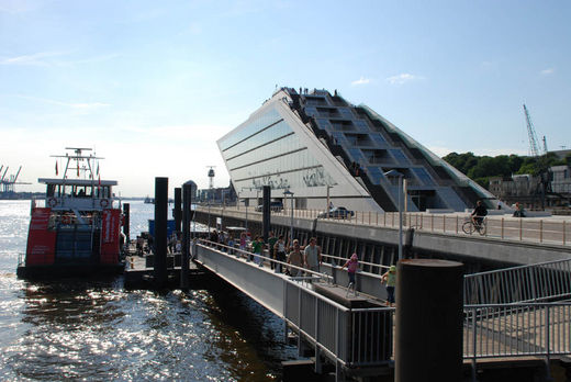 Der Anleger am Docklandgebäude