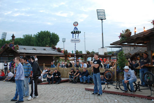 Biergarten auf dem Fanfest zu WM 2008