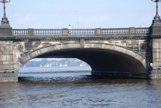 Durchfahrt Lombardsbrcke