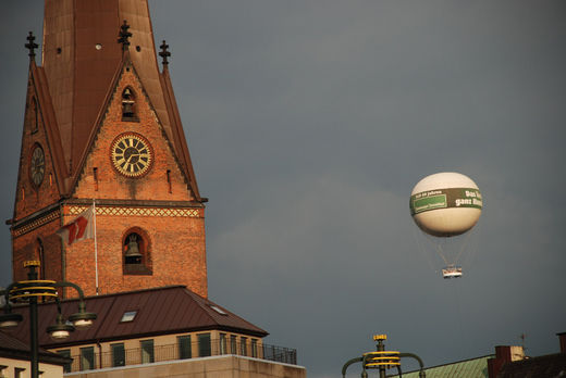 Petri Kirche Highflyer