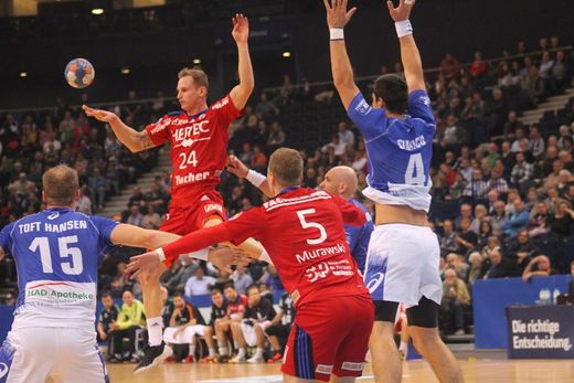 Angriff HC Erlangen mit Martin Stranovsky (24)