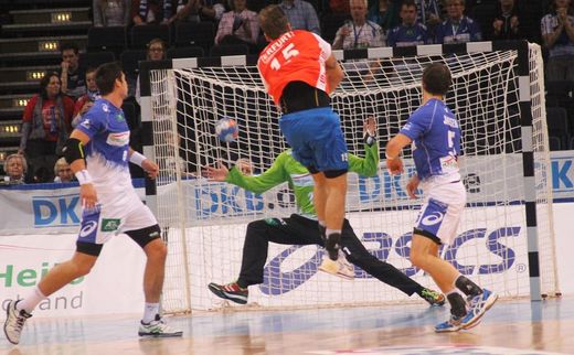Angriff Bergischer HC mit Alexander Oelze