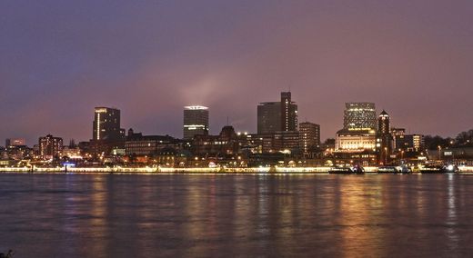 Hamburg Skyline bei Nacht