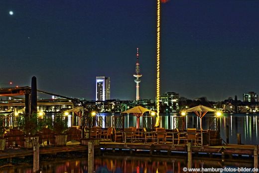 Hamburg Alster bei Nacht