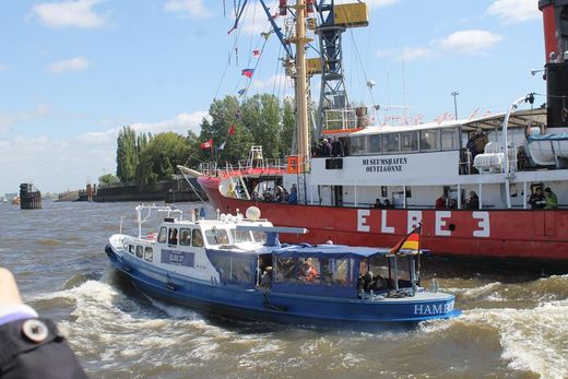 Elbe 27 vor Feuerschiff Elbe 3