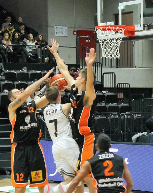 Hamburg Towers - Mitteldeutscher Basketball Club