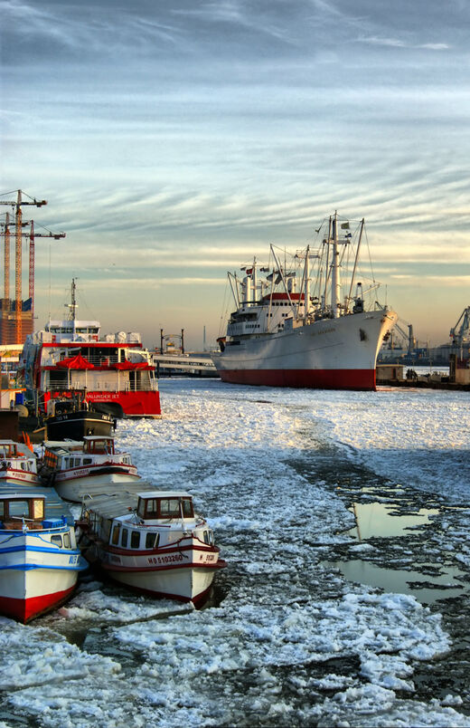 Eisgang auf der Elbe