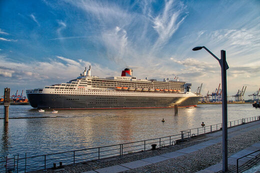 Queen Mary 2