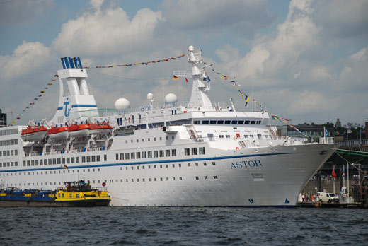 Astor Hamburg Cruise Days