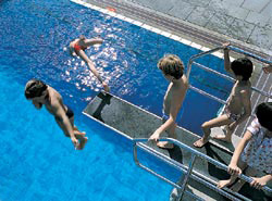 Sprungturm im Freibad Billstedt