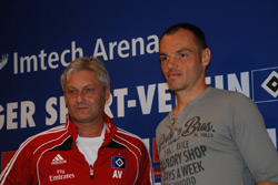 Trainer Veh mit Kapitän Westermann