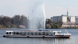 Fontne auf der Binnenalster