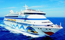 Die Aida Diva wird in Hamburg getauft